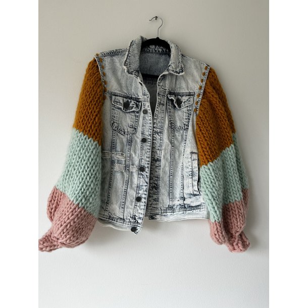 Upcycled denimjakke "Festival"