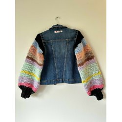 Upcycled denimjakke "Whats left"